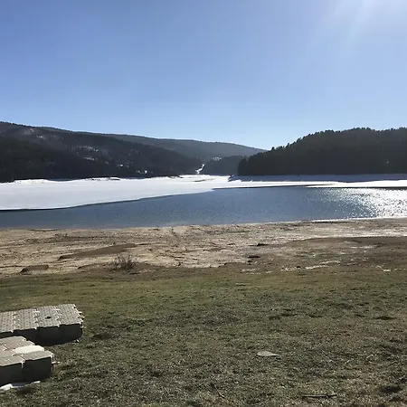 Nyaraló Lorica Suite *