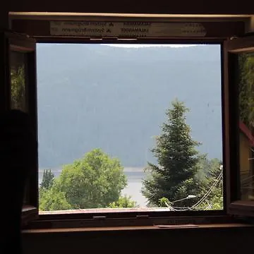 Nyaraló Lorica Suite *